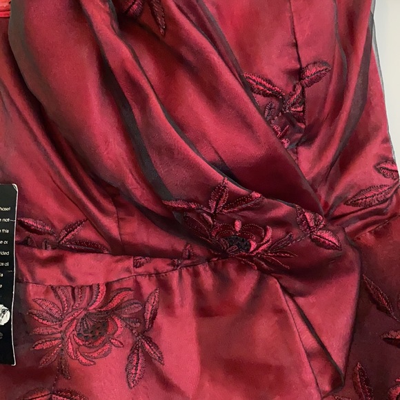 NWT Bebe XS Jayden Strapless Firecracker Red Dress NYE Christmas - Picture 4 of 6